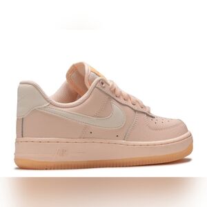 NIKE Air Force 1 AF1 Women’s Orange & Peach leather  Sneakers US 8